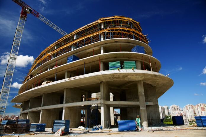 Builder Floors vs High